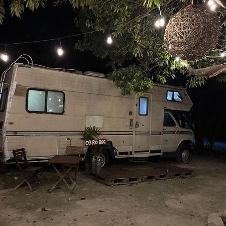 Отель Momotoh Camper Шпухиль Экстерьер фото